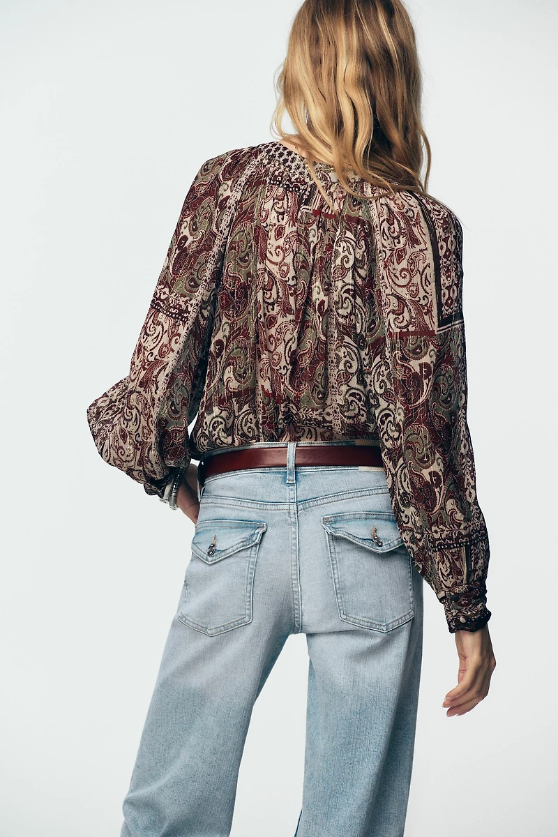 BLOUSE FANTAISIE IMPRIMÉE FIL MÉTALLISÉ