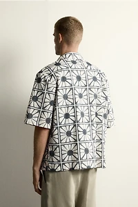 MOSAIC PRINT RELAXED FIT SHIRT