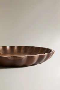 SCALLOPED SERVING DISH