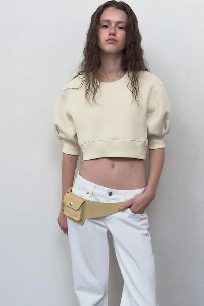 VOLUME CROPPED SWEATSHIRT