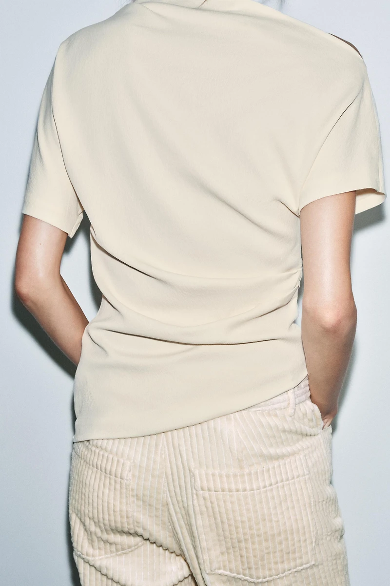 BLOUSE ASYMÉTRIQUE DRAPÉE ZW COLLECTION LIMITED EDITION