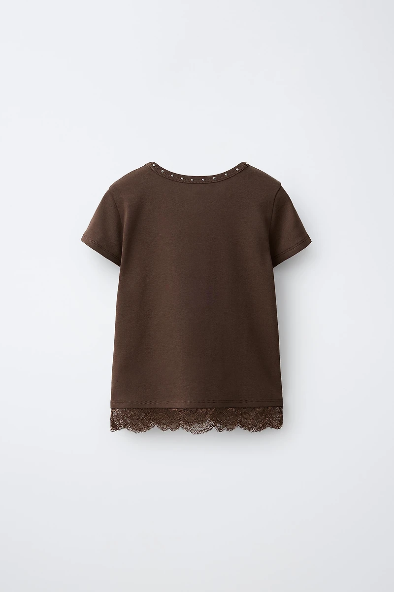 STUDDED LACE HEM T-SHIRT