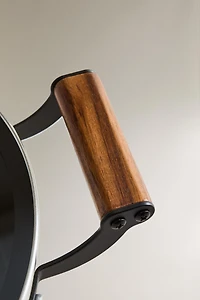 IRON POT WITH LID