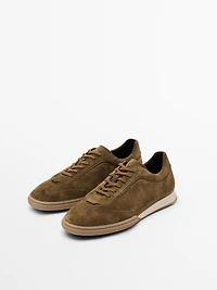 Tennis croûte de cuir semelle contrastante