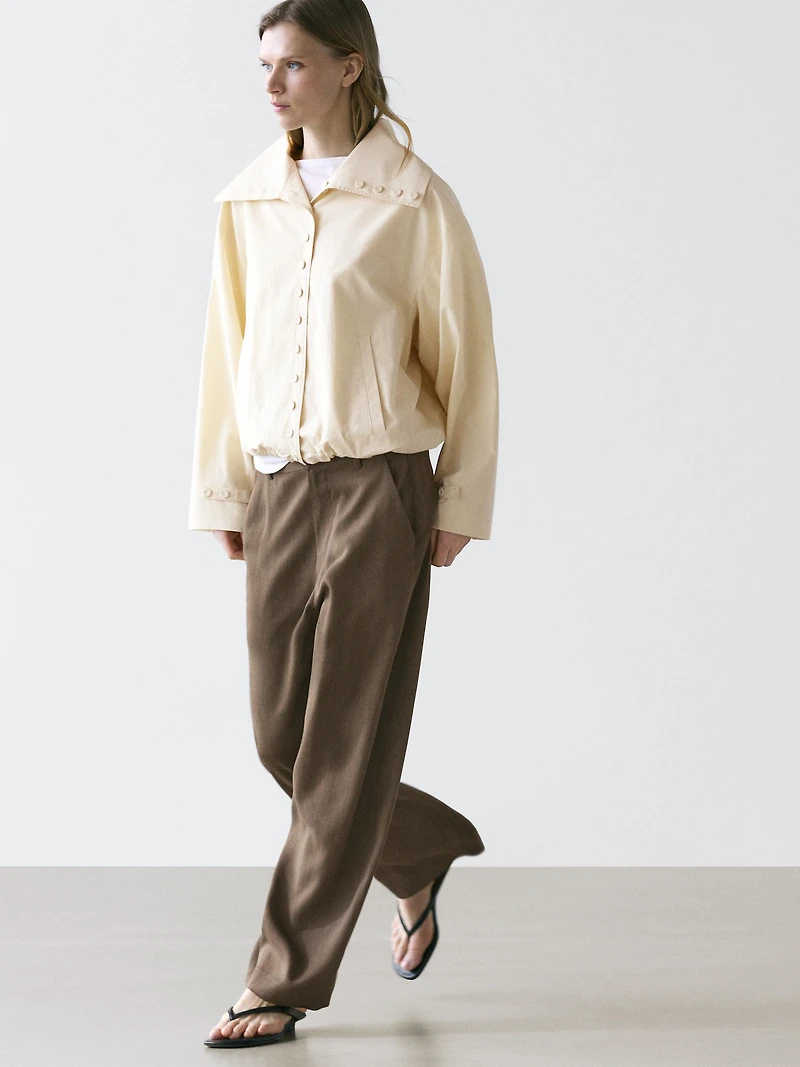 Pantalon fluide avec détail élastique à la taille