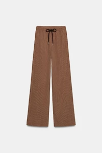 STRAIGHT LEG ELASTIC WAIST PANTS