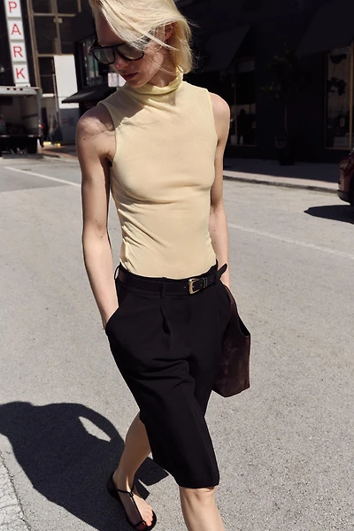 LONG BELTED SHORTS