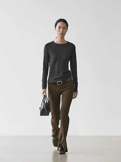 Wool T-shirt with raglan sleeves