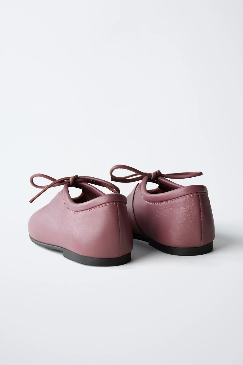 LEATHER SHOES