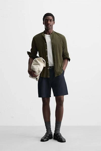 PLEATED REGULAR FIT BERMUDA SHORTS