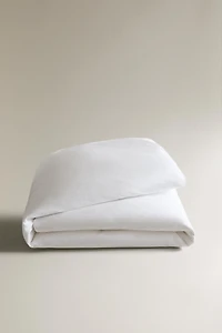STRIPED TEXTURED BEDSPREAD