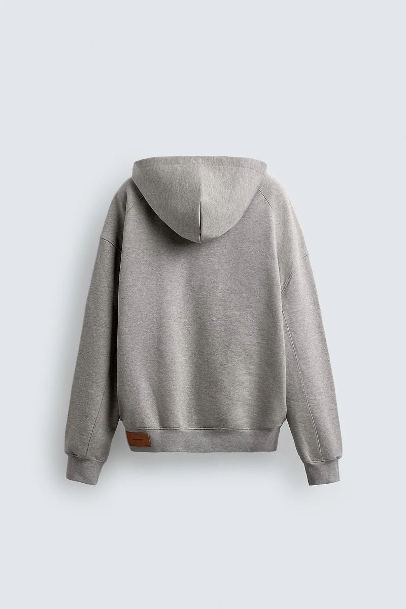 HOODED ZIP SWEATSHIRT WITH LABEL