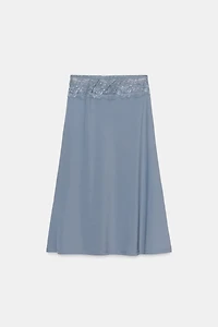 CONTRASTING LACE SKIRT