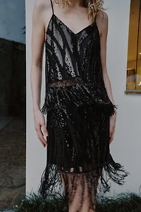 FRINGED SEQUIN TOP