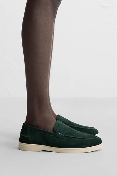 MOCASSINS EN CUIR CASUAL