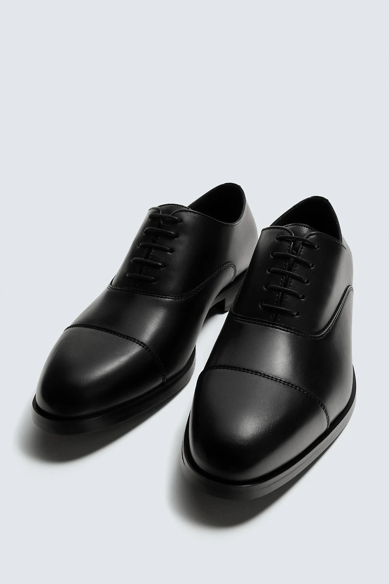 DRESS SHOES