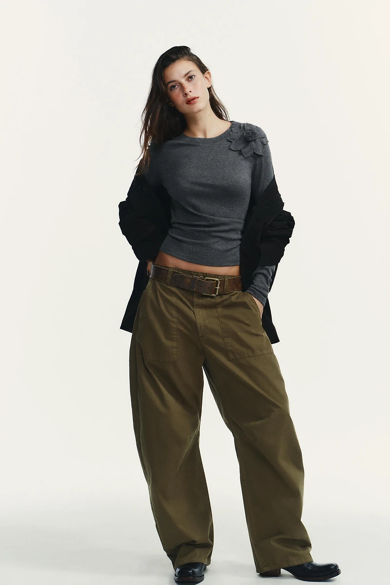 FRONT FLORAL T-SHIRT