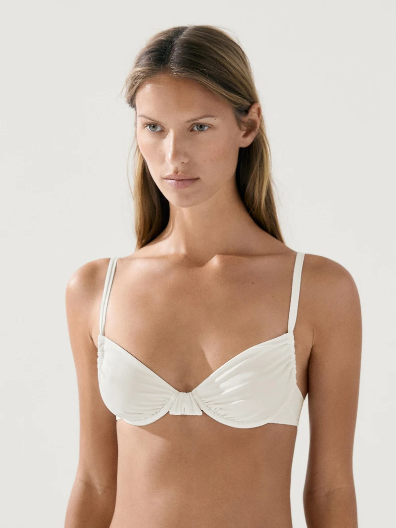 Haut de bikini froncé à armatures