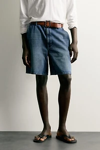 WAXED FINISH STRAIGHT FIT JEANS