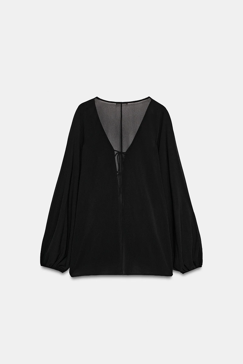 PUFF SLEEVE CREPE TOP