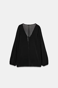 PUFF SLEEVE CREPE TOP