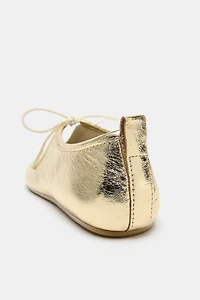 METALLIC EFFECT BOW BALLET FLATS