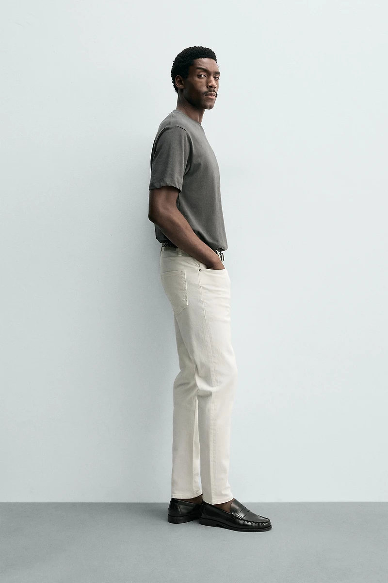JEAN SLIM FIT BASIQUE