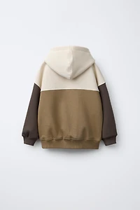 COLOR BLOCK SWEATSHIRT WITH LABEL