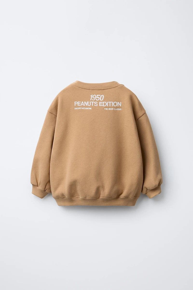 SNOOPY PEANUTS™ PATCH SWEATSHIRT
