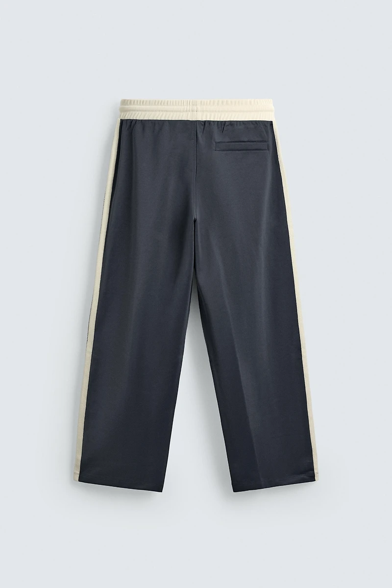 WIDE FIT JOGGER PANTS WITH STRIPES