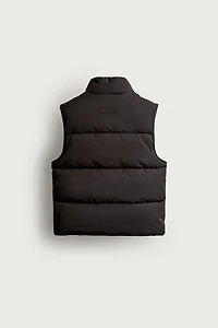 QUILTED TECHNICAL VEST