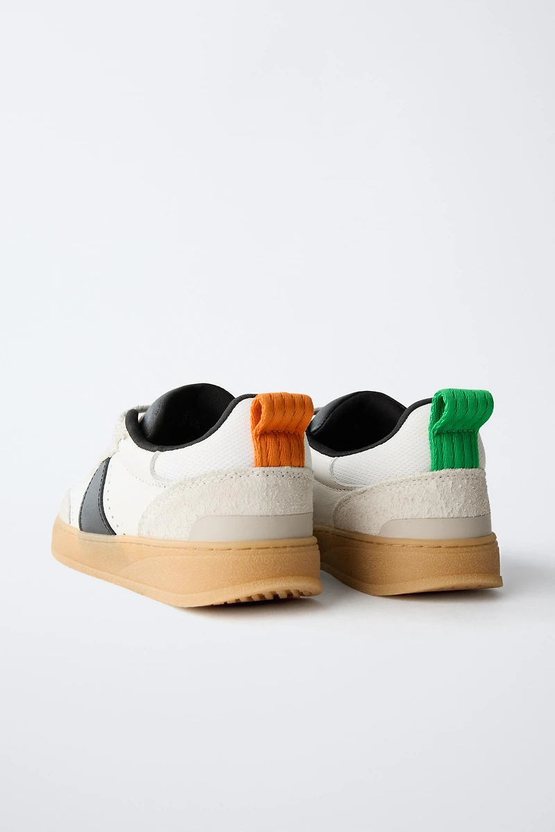 TENNIS EN CUIR