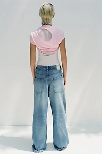 SLIM FIT SHORT SLEEVE T-SHIRT