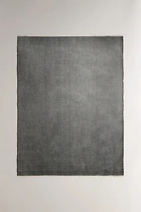 LIGHTWEIGHT FRINGED BLANKET