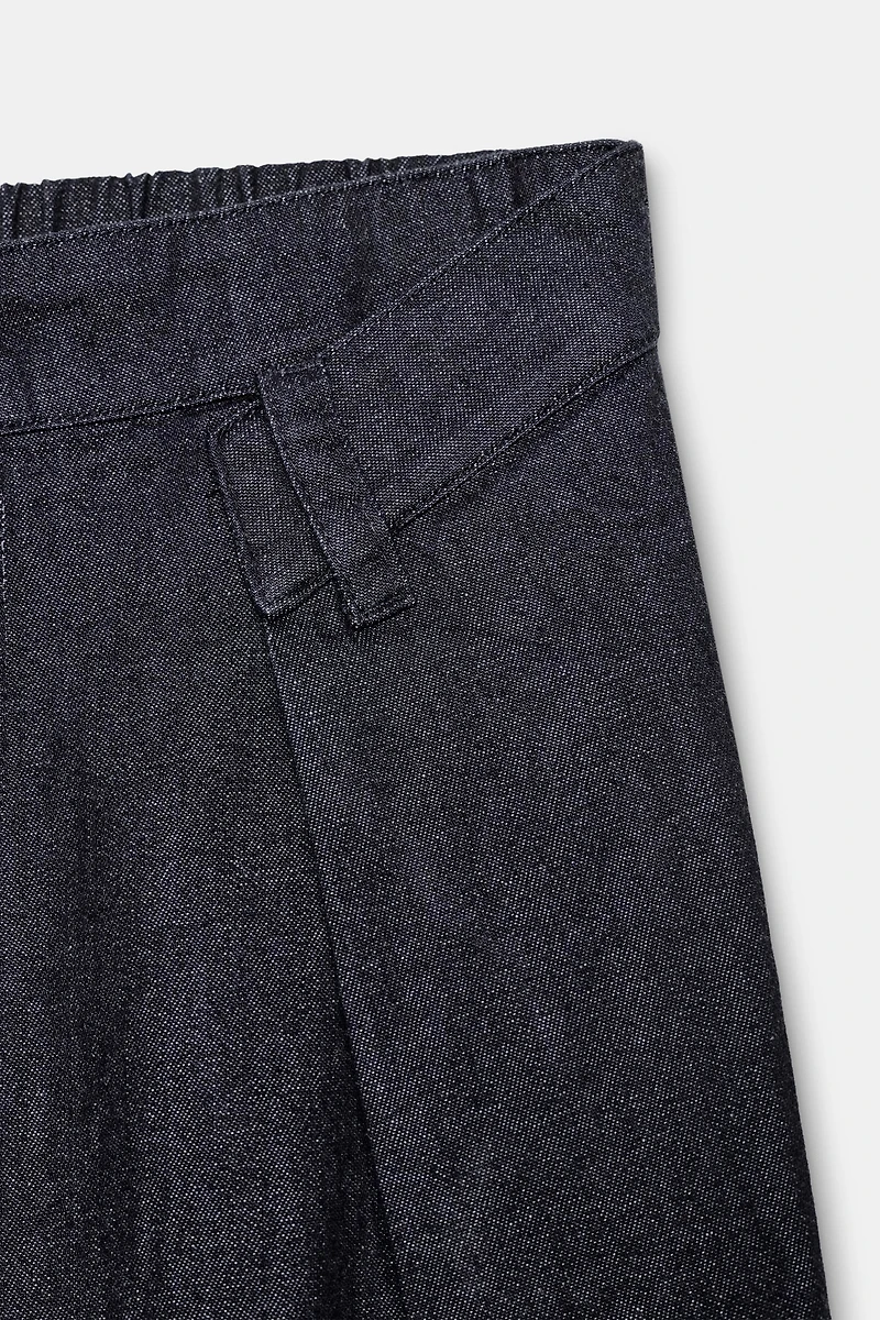 PANTALON EFFET DENIM À PLIS