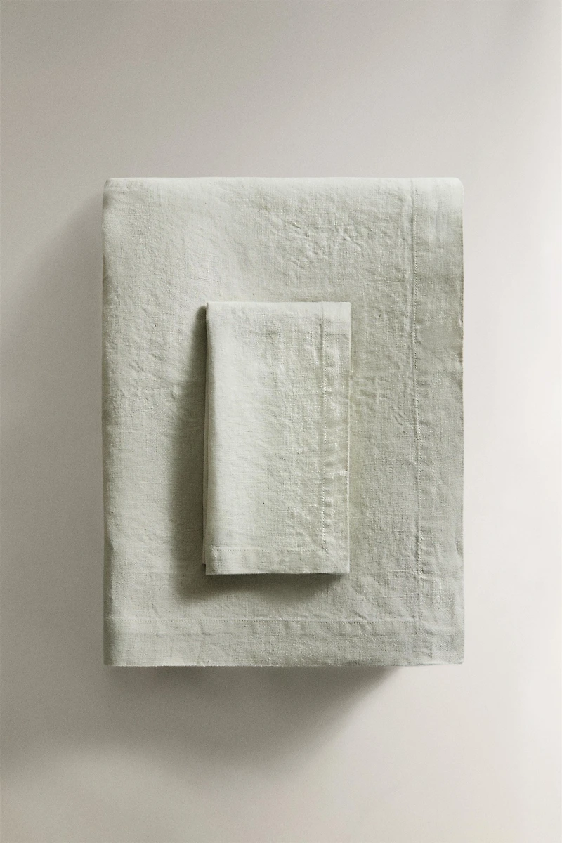 WASHED LINEN TABLECLOTH
