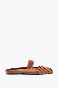 SATIN EFFECT SLINGBACK SHOES