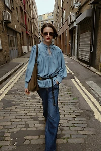 OVERSIZED FLOWY DENIM SHIRT