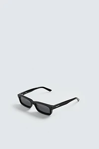 SQUARE SUNGLASSES