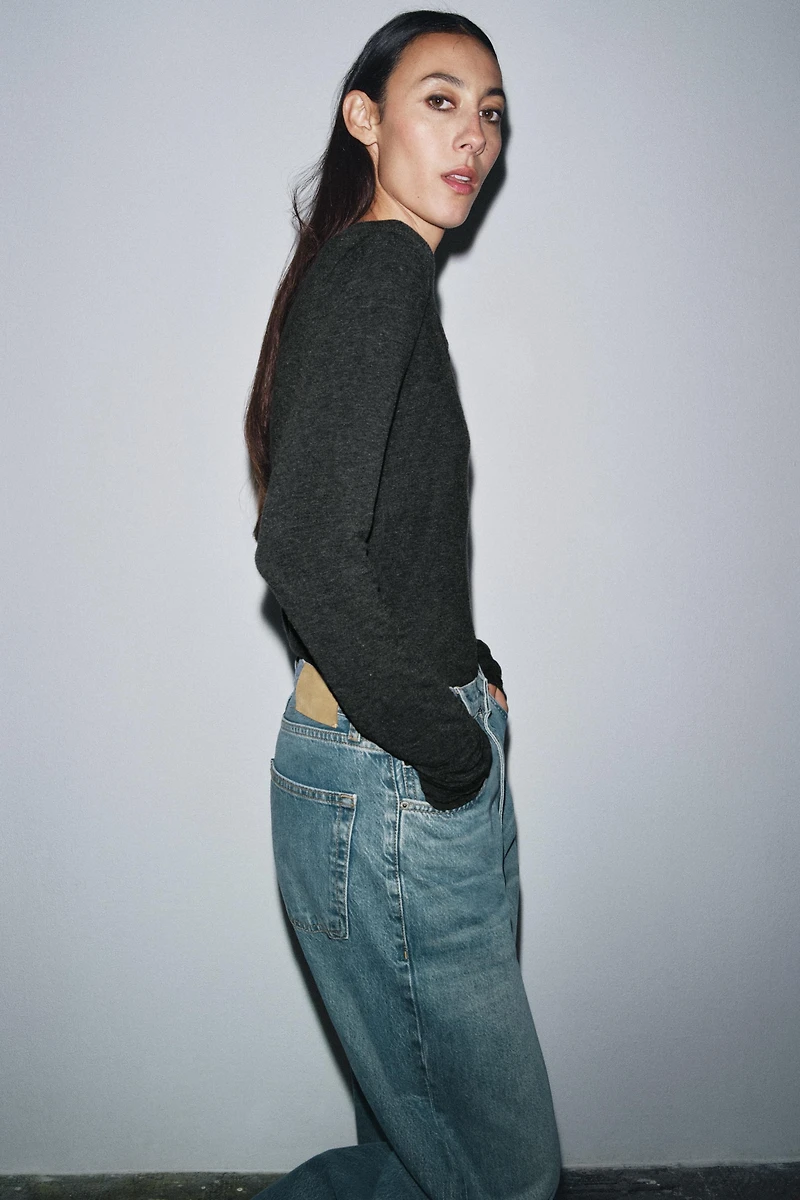 LONG SLEEVE T-SHIRT