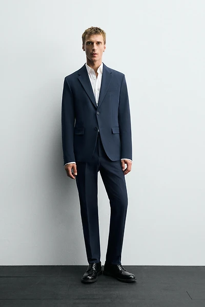 COMFORT SUIT JACKET