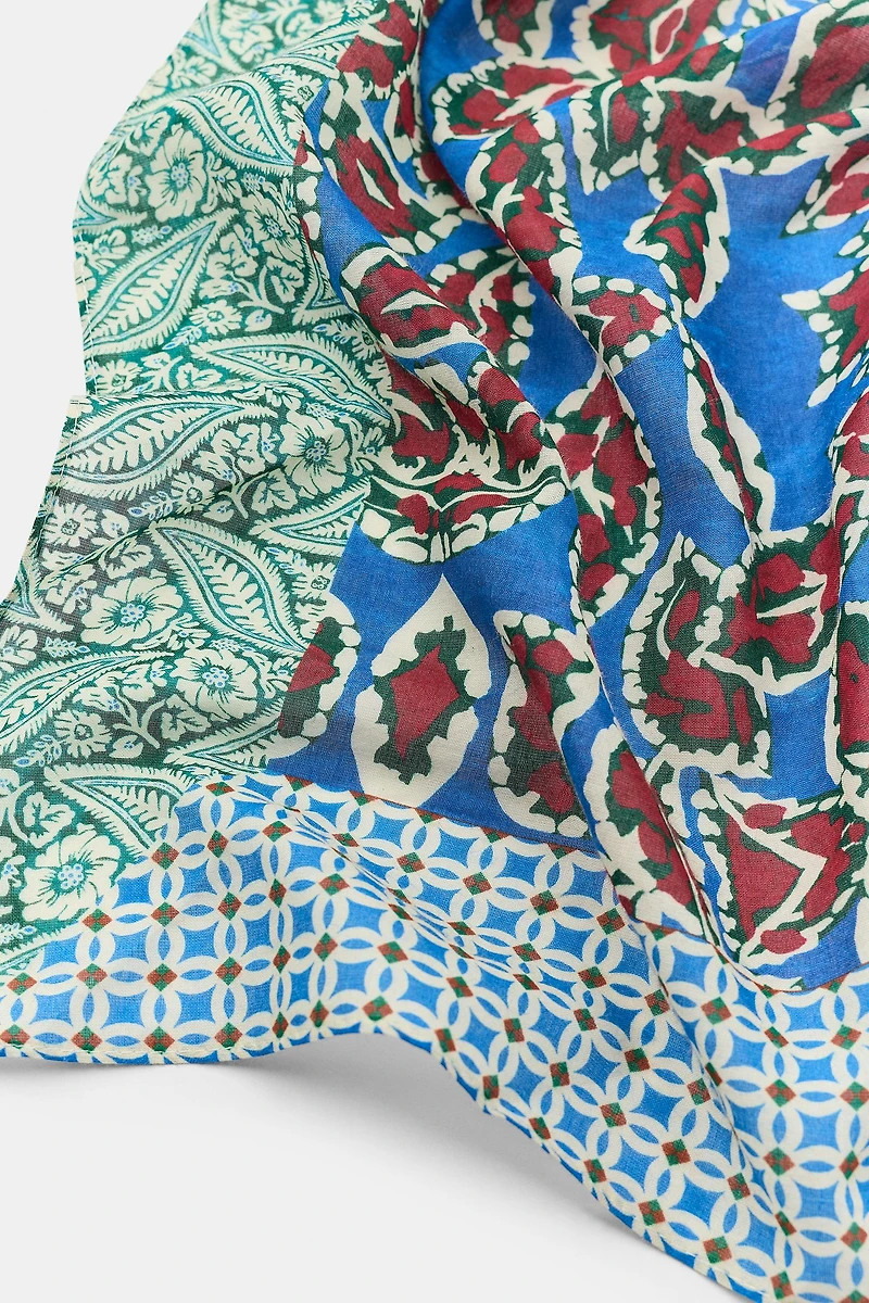 TILE PRINT SCARF