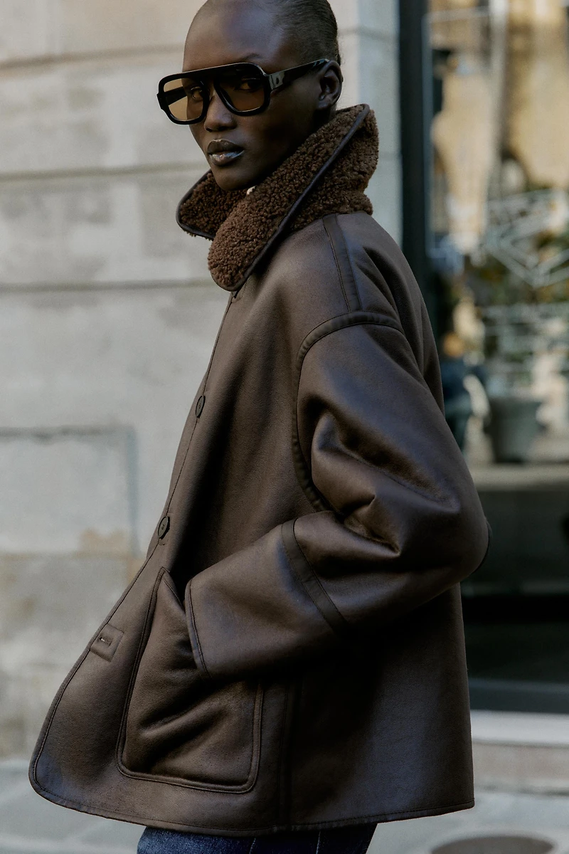 REVERSIBLE DOUBLE-FACED COAT