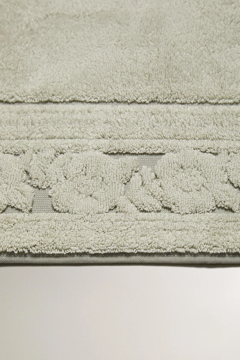 TAPIS DE BAIN BORDURE JACQUARD FLORAL