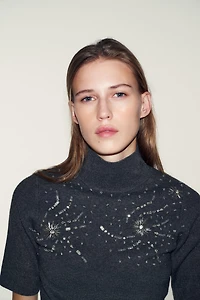 SHORT SLEEVE BEADED KNIT JUMPER