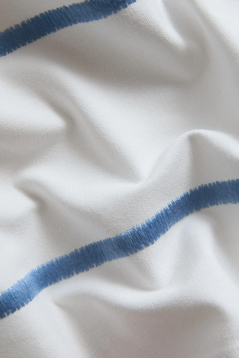 EMBROIDERED STRIPE TABLECLOTH