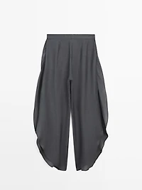 Linen blend trousers with slit details