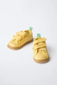 TENNIS BAREFOOT