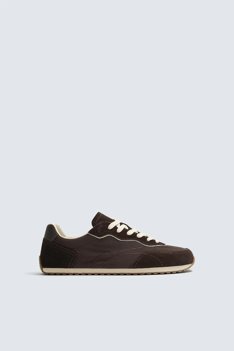 BAREFOOT SNEAKERS
