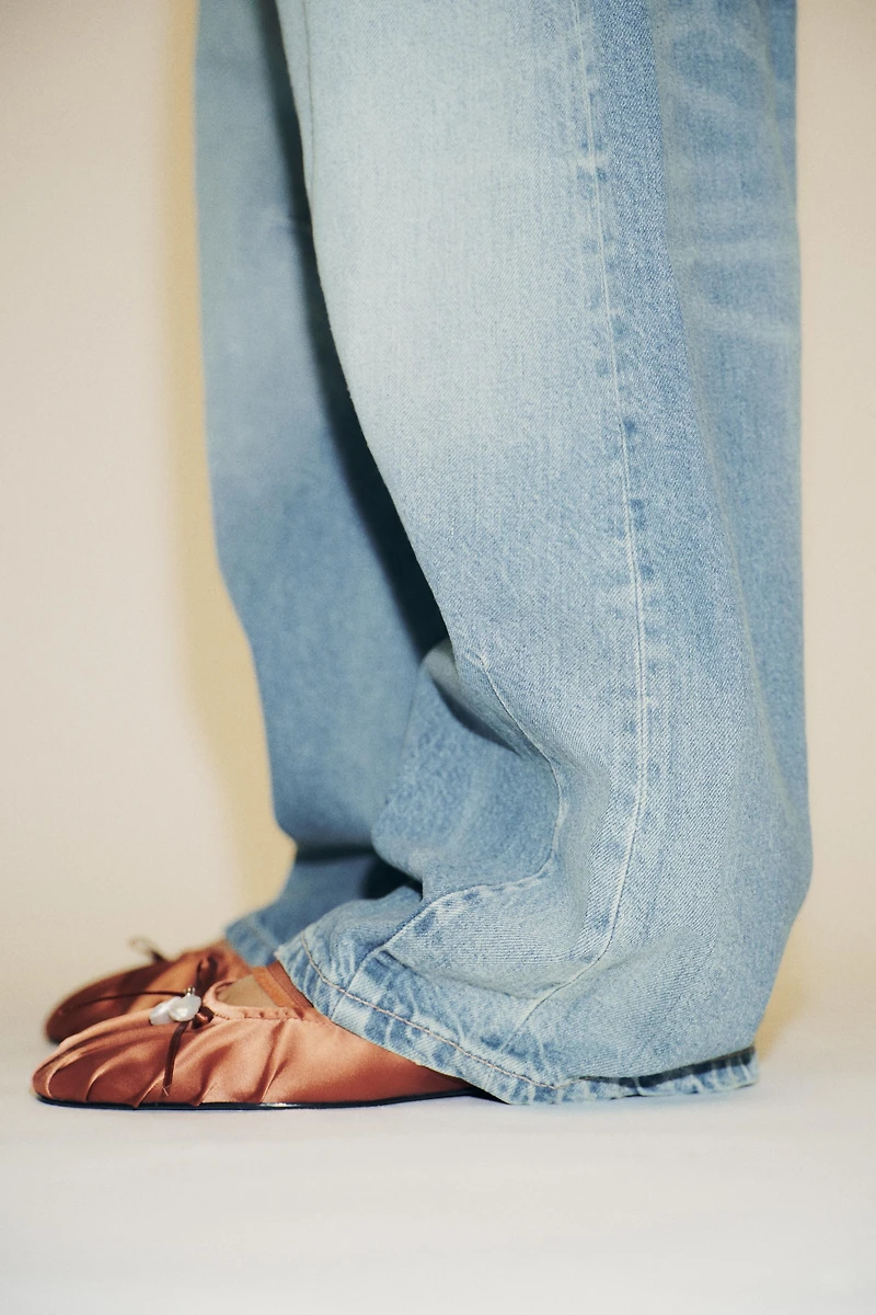 SATIN EFFECT SLINGBACK SHOES